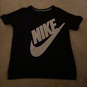 nike tshirt